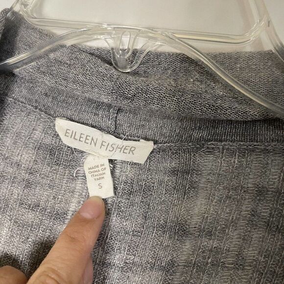 EILEEN FISHER gray ribbed short sleeve lightweight cardigan size small - Picture 5 of 5